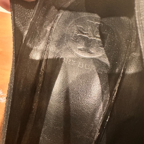 Tory Burch Wedges. Ladies 8.5 - Picture 4 of 12